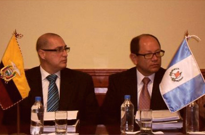 Los Viceministros de Relaciones Exteriores de Guatemala, Héctor Iván Espinoza Farfán y de Ecuador, Marco Vinicio Albuja Martínez, durante la inauguración Reunión de la Comisión Mixta de Cooperación Técnica. Los Viceministros de Relaciones Exteriores de Guatemala, Héctor Iván Espinoza Farfán y de Ecuador, Marco Vinicio Albuja Martínez, durante la inauguración Reunión de la Comisión Mixta de Cooperación Técnica.