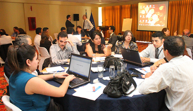 En las mesas de trabajo participaron técnicos de la Segeplan, del Ministerio de Finanzas Públicas (Minfin) y del Programa Metas Presidenciales. En las mesas de trabajo participaron técnicos de la Segeplan, del Ministerio de Finanzas Públicas (Minfin) y del Programa Metas Presidenciales.